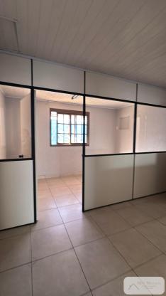 Prédio de Alvenaria Residencial e Comercial