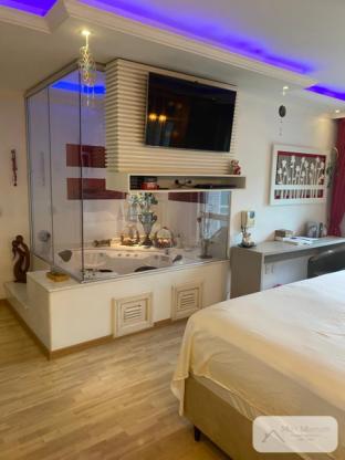 Linda casa na Rua Machado Lopes