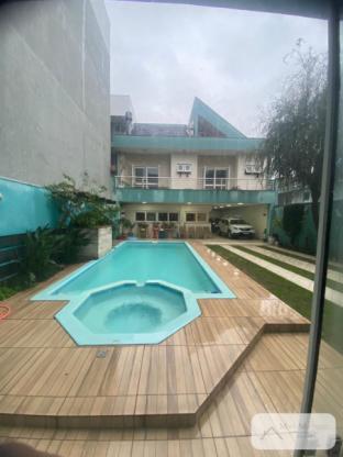 Linda casa na Rua Machado Lopes